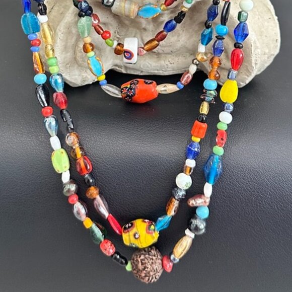 Vintage Multi 9 Strand Naga Tribal Glass Trade Bead Necklace - Picture 3 of 6